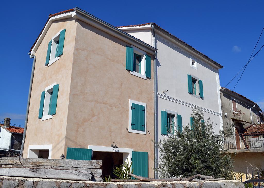 Holiday Home Olea Malinska Bagian luar foto