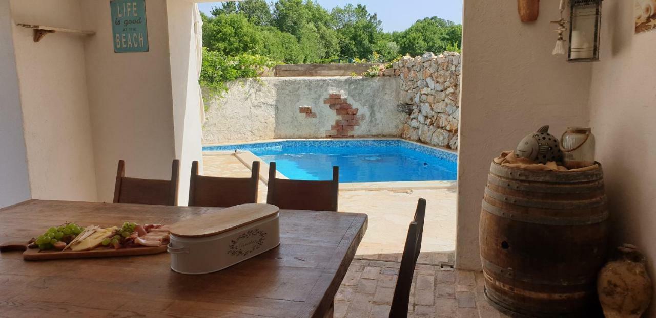Holiday Home Olea Malinska Bagian luar foto